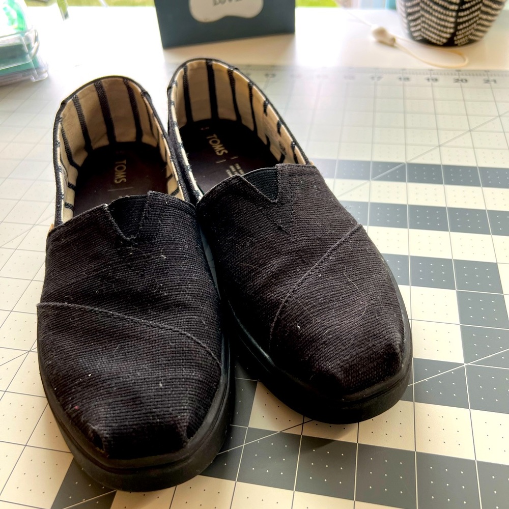 TOMS